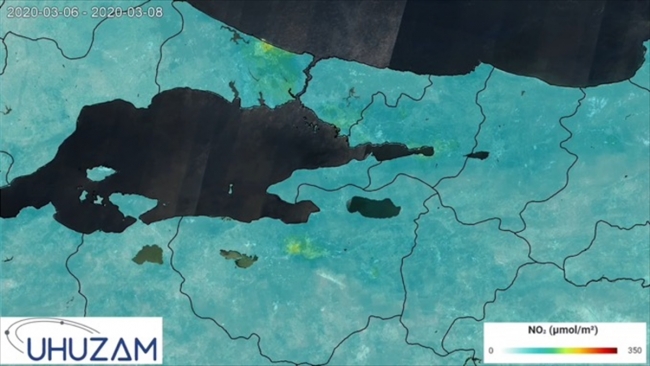 Koronavirüs sonrası boş kalan meydanlar uzaydan görüntülendi